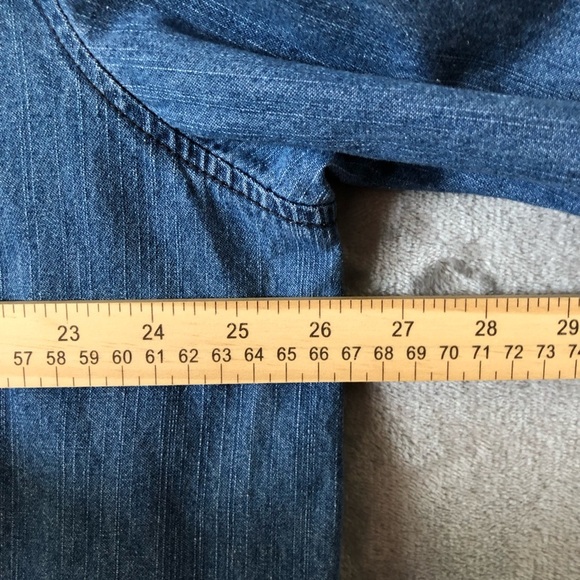 Classic Elements Women Denim Top Size 20-22W Embroidered Floral Bohemian - Picture 12 of 16